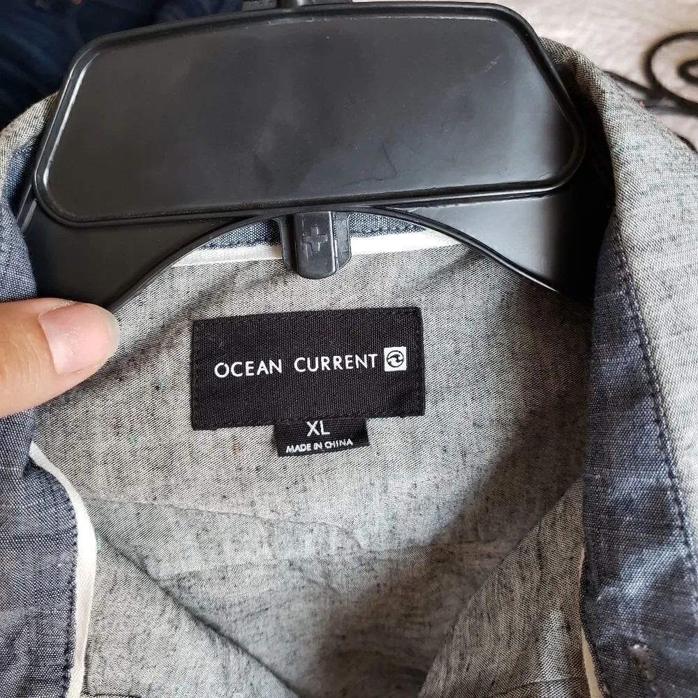 Ocean Current Long Sleeve Gray Pocket Button Front Shirt - Picture 7 of 7